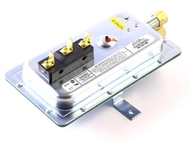 Price Drop Lochinvar & A.O. Smith 100208398 - PRESSURE SWITCH