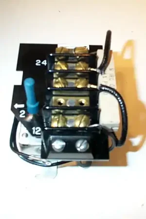 Johnson Controls RLY13A-616R Time Delay Relay 120 sec Luxury
