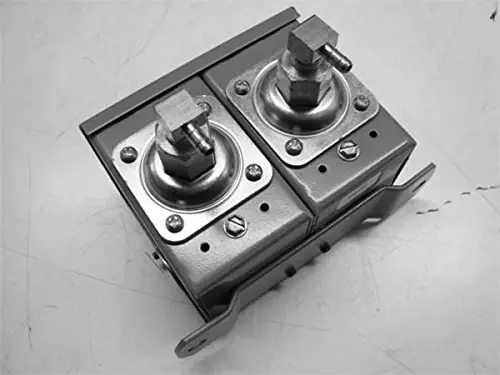 Markdown Johnson Controls P10PA-11 Low-Pressure Control Switch 3-Stage 3/20#SPDT