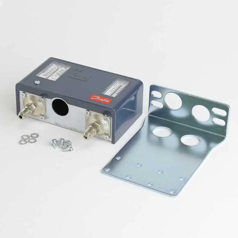 Hot Deal Danfoss 060-5249 | 6/108#Low 100/465#H SPDT MR | Danfoss