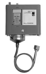 Johnson Controls P70CA-4C SPST Pressure Control w/ Mounting Bracket, 20-100 psig (Diff. 6/70 psi) Latest