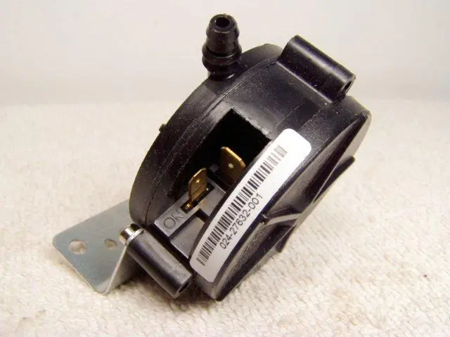 Texas Furnace 2078081 - Air Pressure Switch (2078081) Price Drop