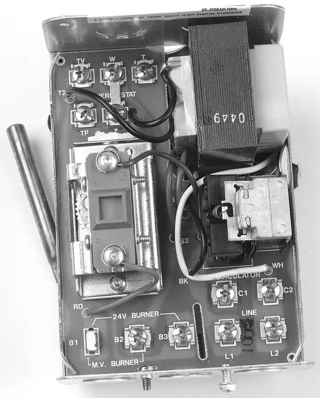 Honeywell L8148E1299 High Limit Aquastat Relay 24 Volts W/ 15 F Differential Hassle-Free Returns