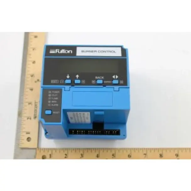 Honeywell RM7800M1037 120V Programmer Control Industrial Automation Control Luxury