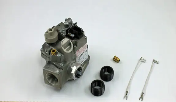 Lochinvar & A.O. Smith 100171886 - 1" 4"Wc Nat 720Cfh Gas Valve Grab Now