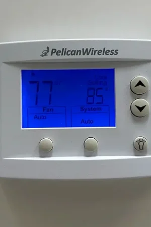 Buy Online Pelican TS250H Internet PRG Thermostat Wireless