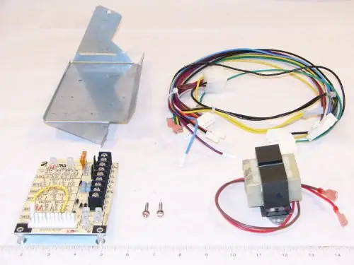 Professional Grade Carrier 320981-752 Control Board Conversion Kit For FK4ANF004000AAAA Carrier