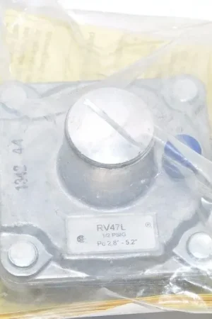 Maxitrol RV47L-1/2 Gas Pressure Regulator 125000 BTU New Release