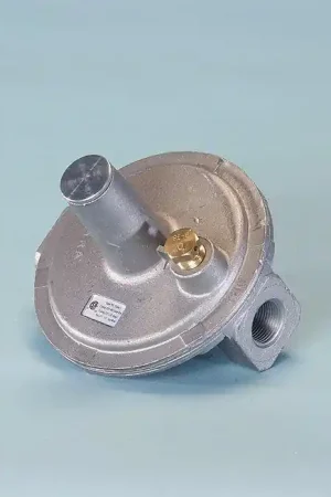 Deal Omega Flex FGP-REG-5A CounterStrike 3/4 in. Gas Pressure Regulator